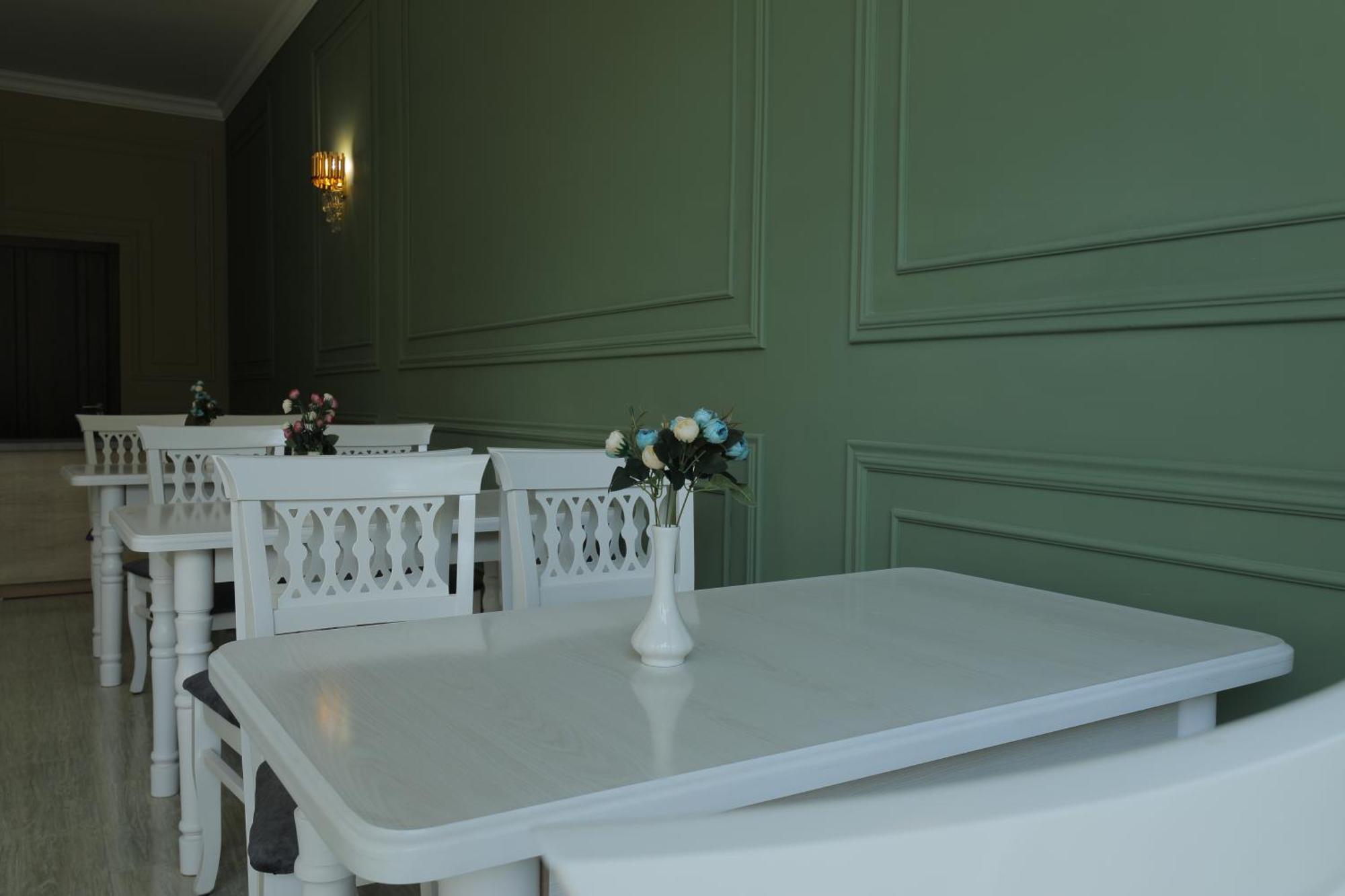 Resident Hotel Ташкент Экстерьер фото