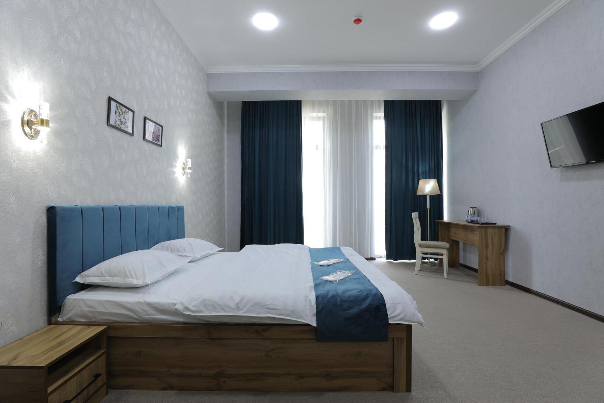 Resident Hotel Ташкент Экстерьер фото