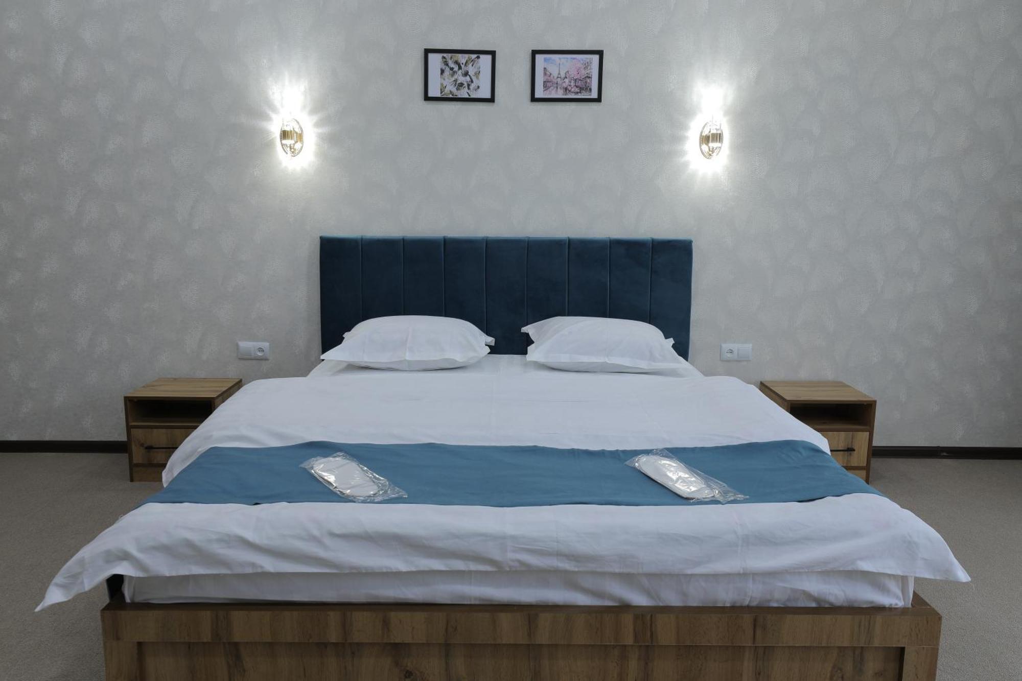 Resident Hotel Ташкент Экстерьер фото