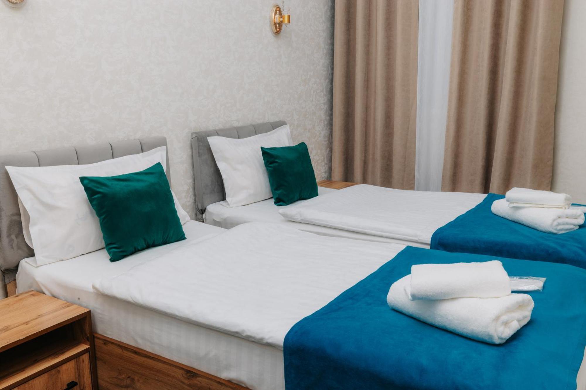 Resident Hotel Ташкент Экстерьер фото