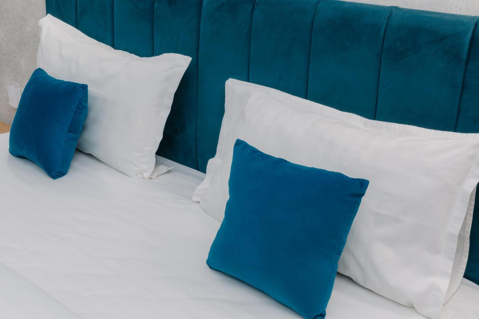 Resident Hotel Ташкент Экстерьер фото
