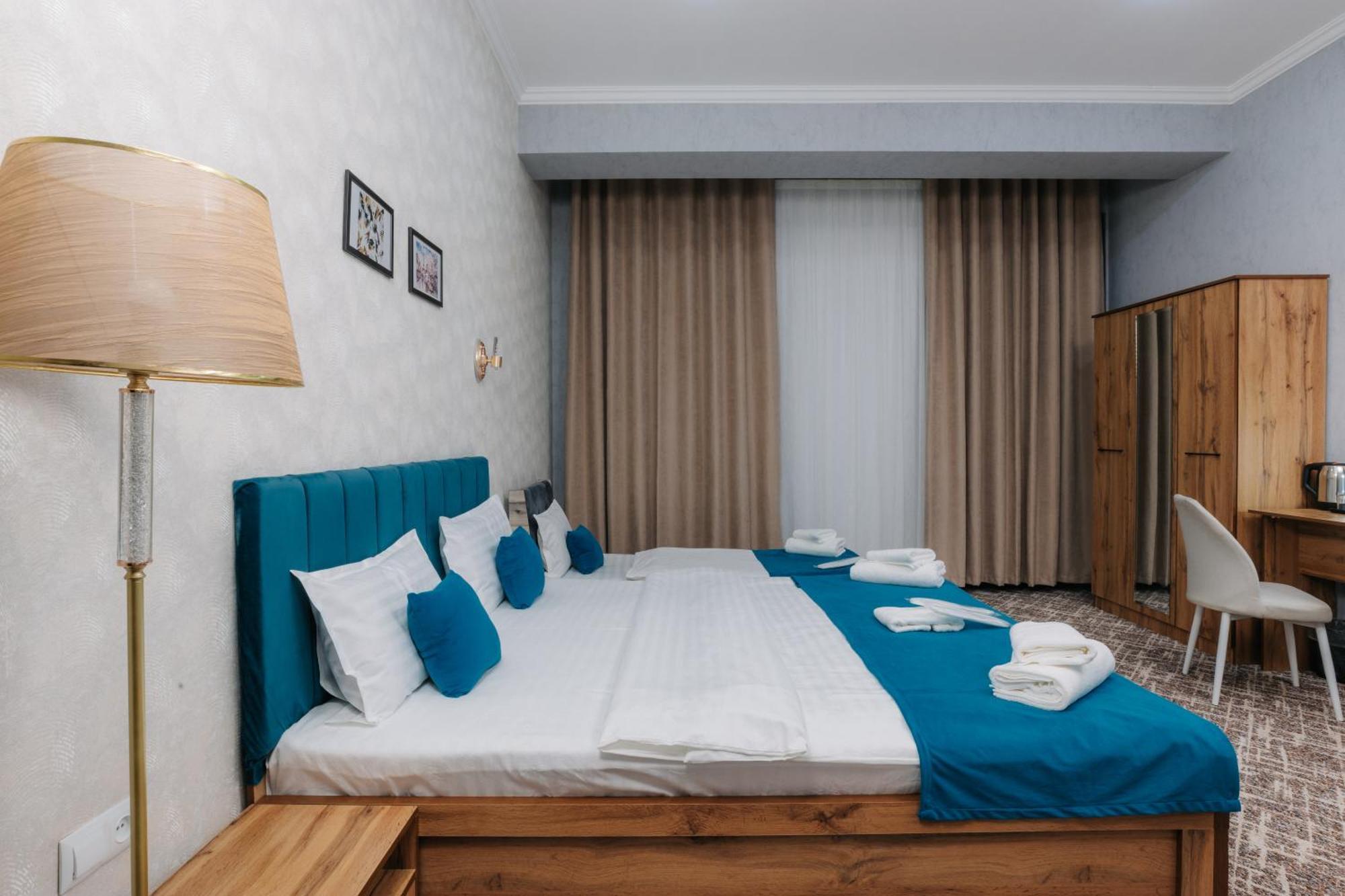 Resident Hotel Ташкент Экстерьер фото
