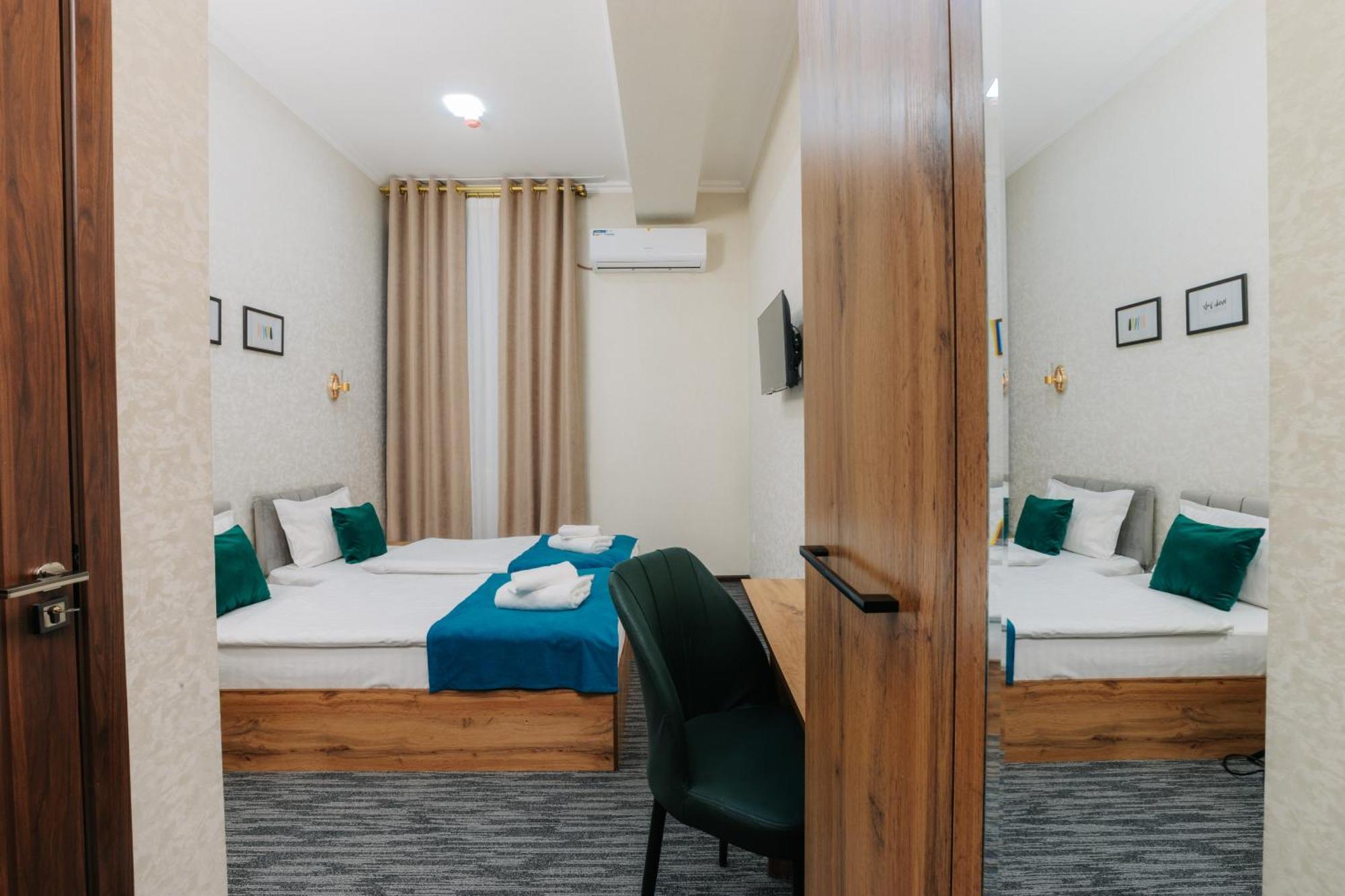 Resident Hotel Ташкент Экстерьер фото